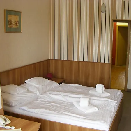 Hary 3* Kecskemét