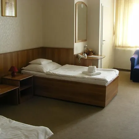 Hary 3* Kecskemét
